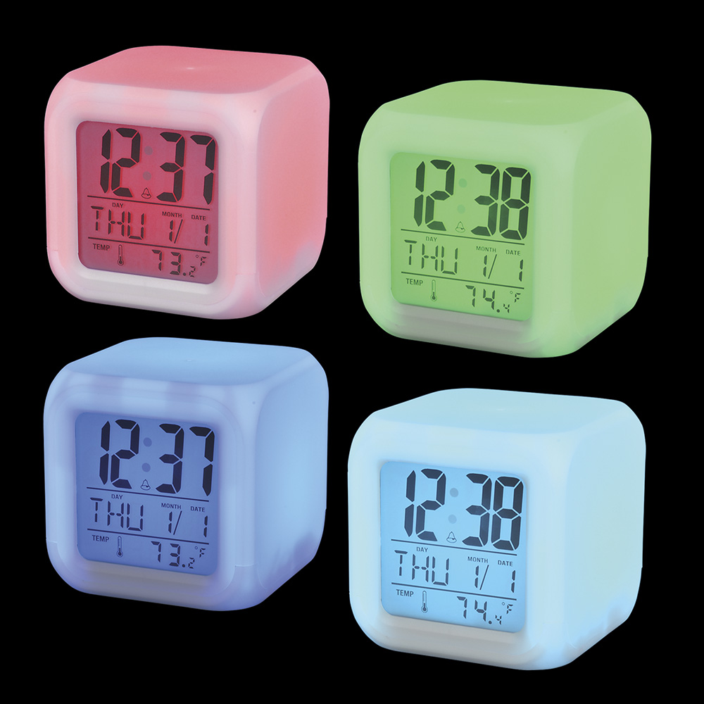 3″ LED COLOUR CHANGING CLOCK ( BATTERIES NOT INCLUDED)