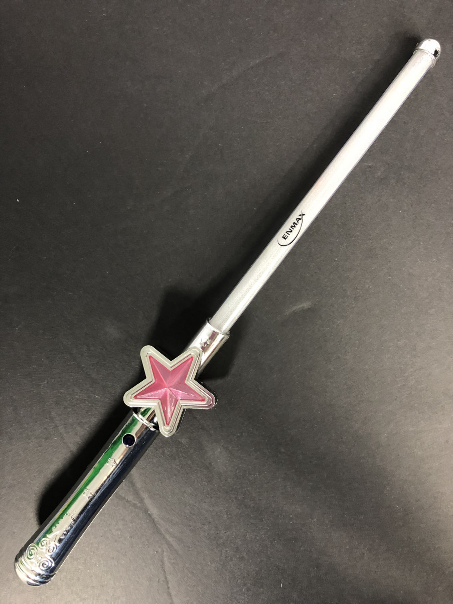 Light-up star wand 16″